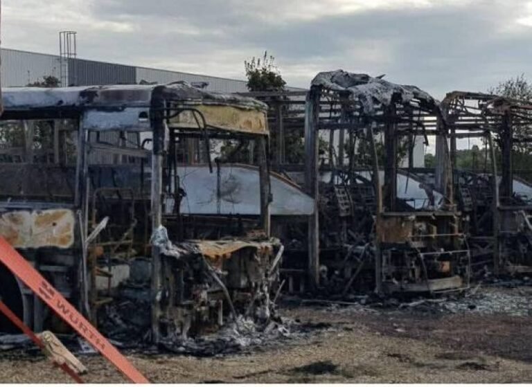 Incendie SOTRA Abobo/ 19 bus détruits au dépôt d’Abobo